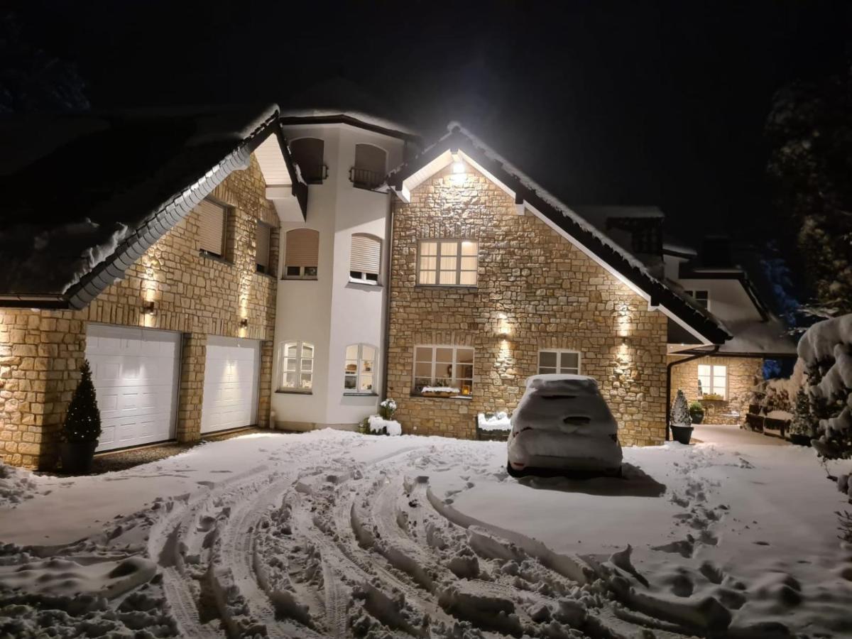 Ferienwohnung Am Eifelsteig Рьотген Екстериор снимка