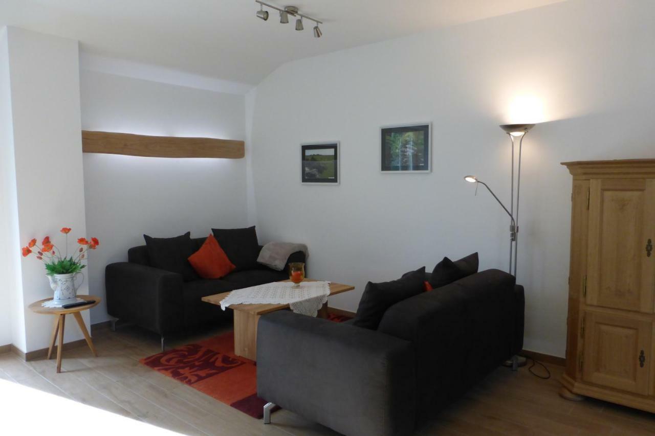 Ferienwohnung Am Eifelsteig Рьотген Екстериор снимка